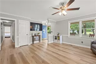 2204 Dunbar Dr, Sanford, NC 27332 - Photo 7