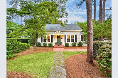 360 S Ashe Street, Southern Pines, NC 28387 - Photo 1