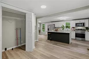 956 Middle Rd, Fayetteville, NC 28312 - Photo 9