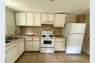 306 Wilson Avenue, Spring Lake, NC 28390 - Photo 5