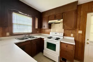5707 Chisholm Trail, Fayetteville, NC 28303 - Photo 3