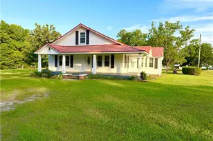 744 Patterson Rd, Broadway, NC 27505 - Photo 1