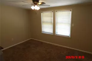 508 Farmview Dr, Fayetteville, NC 28311 - Photo 7
