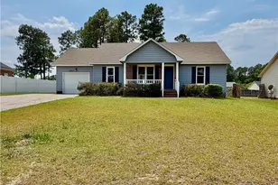 3323 Donnett Ct, Spring Lake, NC 28390 - Photo 3