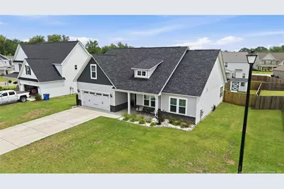 240 Burnside Drive, Raeford, NC 28376 - Photo 3