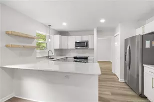 955 Pepperwood Dr, Fayetteville, NC 28311 - Photo 17