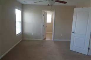 184 Roanoke Dr, Raeford, NC 28376 - Photo 9