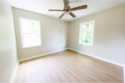 4825 Cottonwood Drive, Fayetteville, NC 28304 - Photo 11