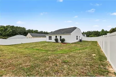 103 Sampson Court, Selma, NC 27576 - Photo 5