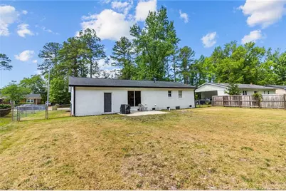 7610 Southgate Road, Fayetteville, NC 28314 - Photo 37