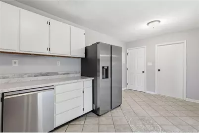 406 Lansdowne Road, Fayetteville, NC 28314 - Photo 13