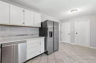 406 Lansdowne Rd, Fayetteville, NC 28314 - Photo 13