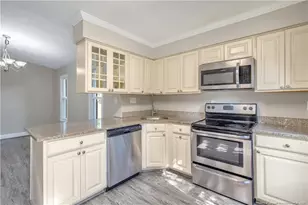 6941 Melbourne Dr, Fayetteville, NC 28314 - Photo 15