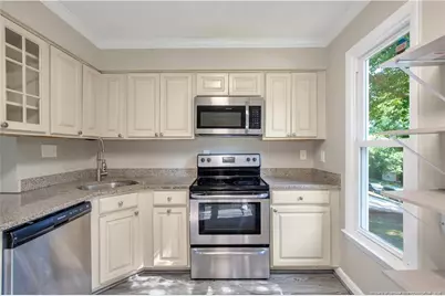 6941 Melbourne Drive, Fayetteville, NC 28314 - Photo 13