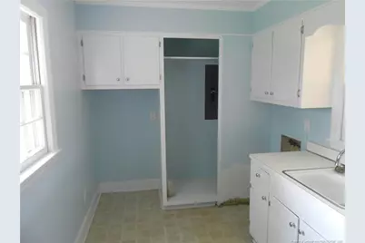 305 W 32 Street, Lumberton, NC 28358 - Photo 11