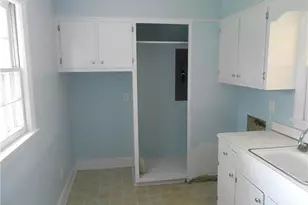 305 W 32nd St, Lumberton, NC 28358 - Photo 11