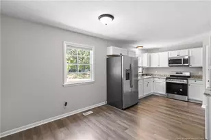 672 Walker St, Fayetteville, NC 28311 - Photo 5