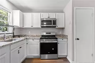 672 Walker St, Fayetteville, NC 28311 - Photo 7