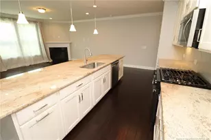 410 Boscawen Ln, Cary, NC 27519 - Photo 7