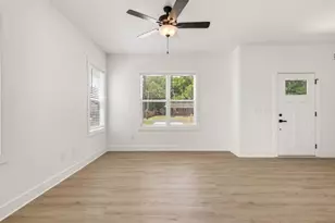 1019 E Harnett St, Dunn, NC 28334 - Photo 7