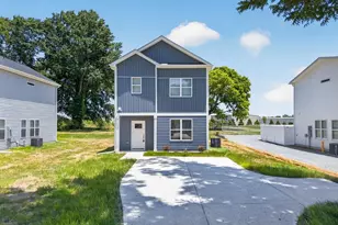 1021 E Harnett St, Dunn, NC 28334 - Photo 31