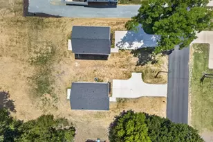 1021 E Harnett St, Dunn, NC 28334 - Photo 27