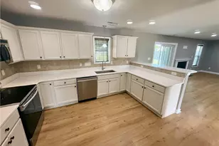 138 Ladden Ln, Raeford, NC 28376 - Photo 3