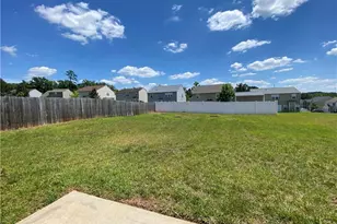 233 Palace Green Ln, Sanford, NC 27330 - Photo 17