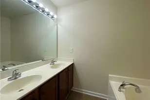 233 Palace Green Ln, Sanford, NC 27330 - Photo 9