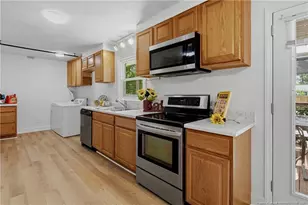 1011 Bingham Dr, Fayetteville, NC 28304 - Photo 13