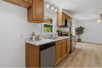 1011 Bingham Drive, Fayetteville, NC 28304 - Photo 19