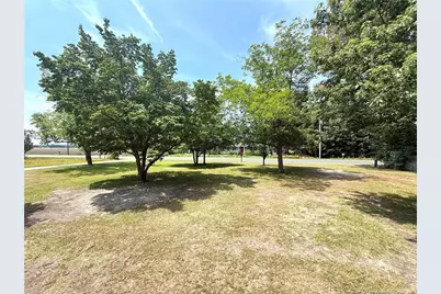 1197 E Parkton Tobermory Road, Parkton, NC 28371 - Photo 3