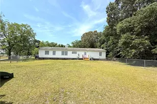 1197 E Parkton Tobermory Rd, Parkton, NC 28371 - Photo 35