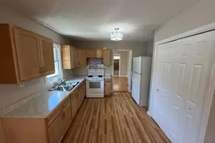 208 Scarborough St, Spring Lake, NC 28390 - Photo 3