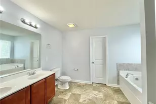 92 Hallow Oak St, Spring Lake, NC 28390 - Photo 9