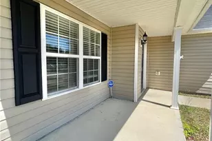 92 Hallow Oak St, Spring Lake, NC 28390 - Photo 3
