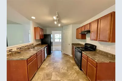 92 Hallow Oak Street, Spring Lake, NC 28390 - Photo 5