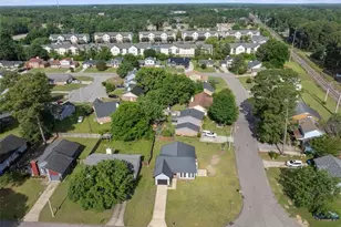504 Offing Dr, Fayetteville, NC 28314 - Photo 5