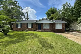 311 Bighorn Dr, Fayetteville, NC 28303 - Photo 1
