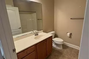 210 Fountainhead Ln, Fayetteville, NC 28301 - Photo 15