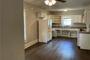 120 W Elwood Ave, Raeford, NC 28376 - Photo 3