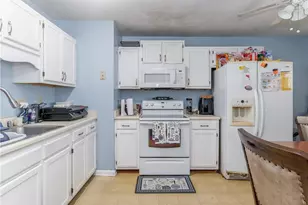 2828 Rosemeade Dr, Fayetteville, NC 28306 - Photo 7