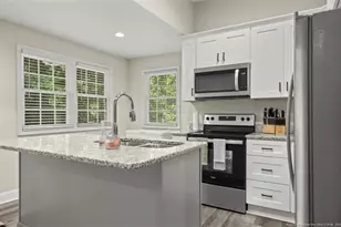 191 W Third St, Parkton, NC 28371 - Photo 25