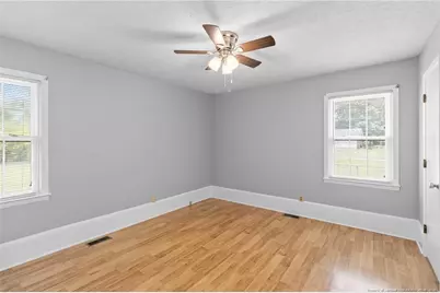 344 S 4th Street, Saint Pauls, NC 28384 - Photo 25