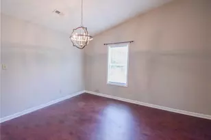 5935 Bloomsbury Dr, Fayetteville, NC 28306 - Photo 3