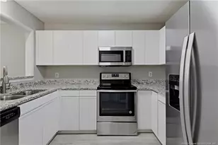 1200 N Forest Dr, Fayetteville, NC 28303 - Photo 9