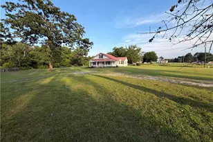 744 Patterson Rd, Broadway, NC 27505 - Photo 9