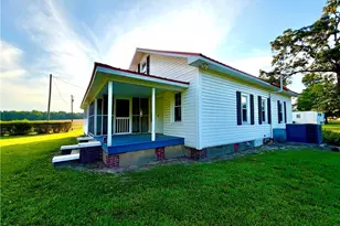 744 Patterson Rd, Broadway, NC 27505 - Photo 7