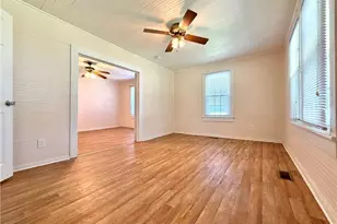 744 Patterson Rd, Broadway, NC 27505 - Photo 11