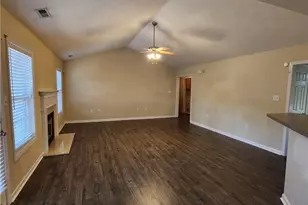 3347 Broomsgrove Dr, Fayetteville, NC 28306 - Photo 3